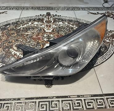 Sağ, Yaxın və uzaq vuran işıqlar Hyundai