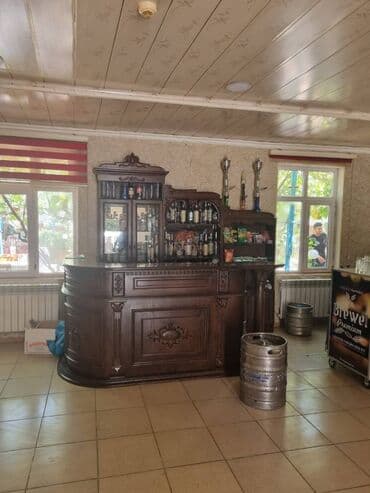 arenda kafelər: Yeni Günəşli V massivində yol kənarı,sahəsi 300kv/m olan,(10 sot — 15