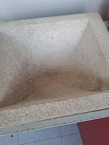 мох: Beton lavabo + metal karkaslı şkaf - Üst hissə: qalın divarlı — 2
