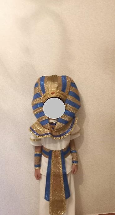 qizil diş: Uşaq üçün Misir fironu mövzusunda kostyum dəsti. Dəst tərkibi: - Ağ — 1