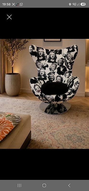 kreslo salon: Pop-art dizaynlı fırlanan kreslo - Qara-ağ pop-art naxışlı parça ilə — 1