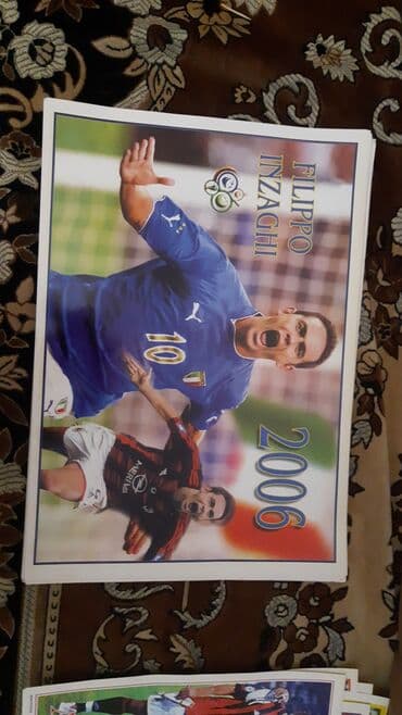 ustunde gerb olan qepik: İtaliya futbolu şəkilləri — 25