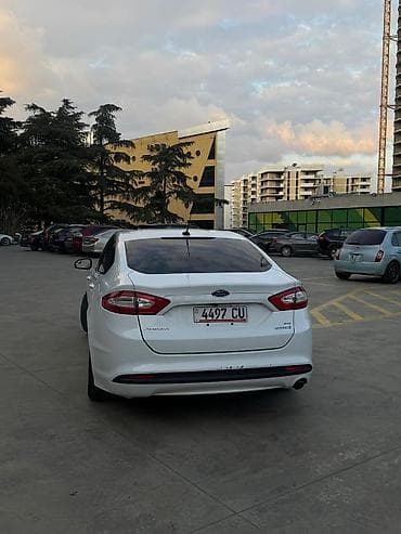 fusion diffuser: Ford Fusion: 2 l | 2016 il 146000 km Sedan — 2