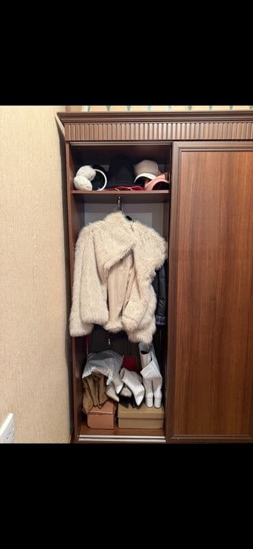 ayaqqabi dolabi satilir: Qarderob, paltar dolabı — 3