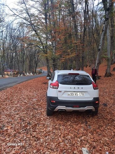 дом на колесах turbo az: VAZ (LADA) XRAY: 1.8 l | 2019 il 86000 km Ofrouder/SUV — 2