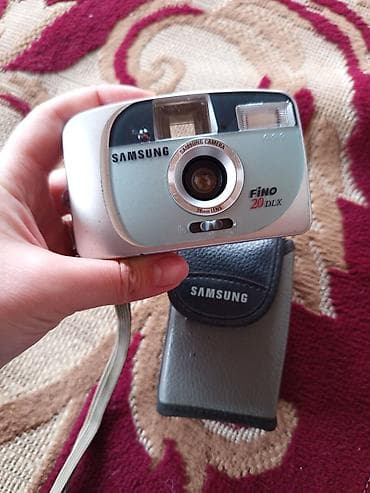 duymə kamera: Polaroid 636 Closeup və Samsung Fino 20 DLX fotoaparat dəsti - — 4