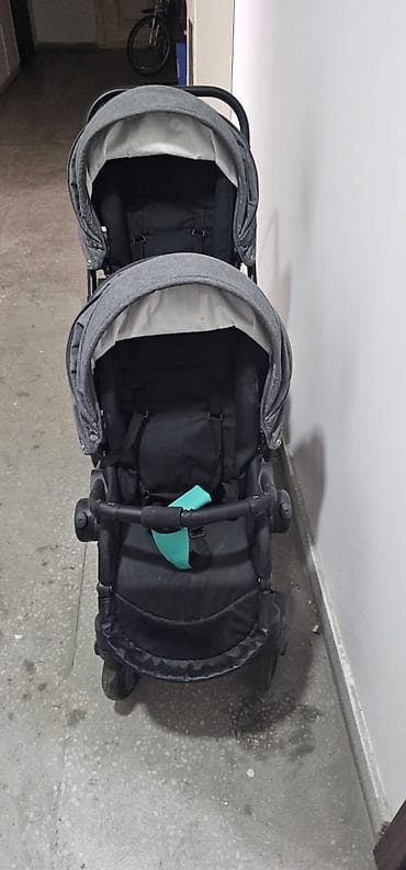 Əkizlər üçün araba