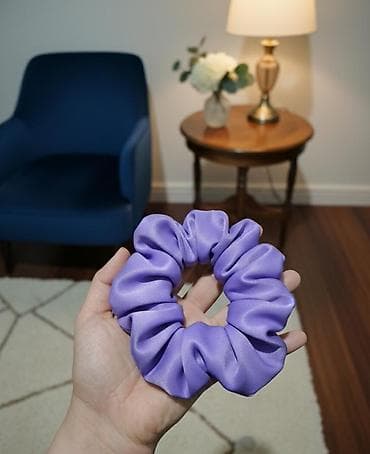 Satendən saç scrunchie (saç rezini) - Material: hamar və parlaq satən — 3