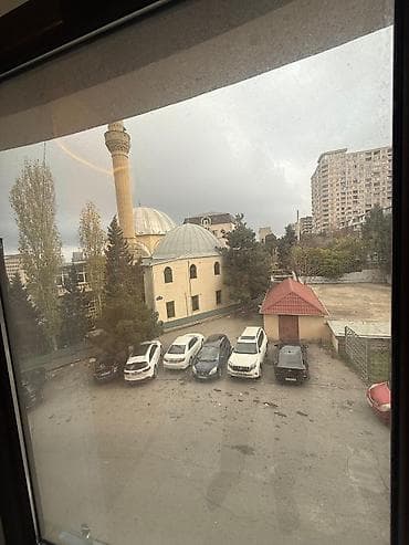 mingecevirde evlerin satisi: Yasamal, 2 otaqlı, Yeni tikili, m. Elmlər Akademiyası, 65 kv. m — 8