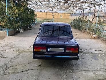 Audi: Avtomobil: Lada 2107 sedan Rəng: Tünd bənövşəyi (bodi və bamperlər — 4