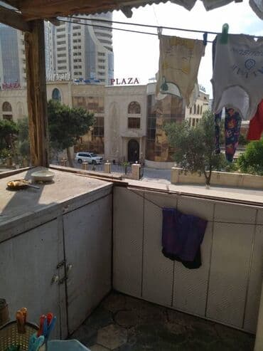 sibrizdə evlərin qiyməti: Bakı, m. Həzi Aslanov, 3 otaqlı, Köhnə tikili, m. Həzi Aslanov, 74 kv. m — 13