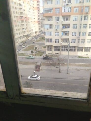 lənd kuruzer ucun led işıq lupası hardan tapmaq olar: Bakı, 2 otaqlı, Köhnə tikili, m. Həzi Aslanov, 65 kv. m — 10