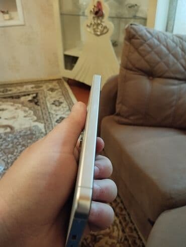 Mercedes-Benz: Samsung Galaxy S24, 128 GB, rəng - Ağ, Sensor — 2