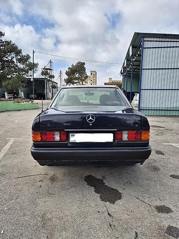 masım: Mercedes-Benz 190 (W201): 2 l | 1992 il Sedan — 5