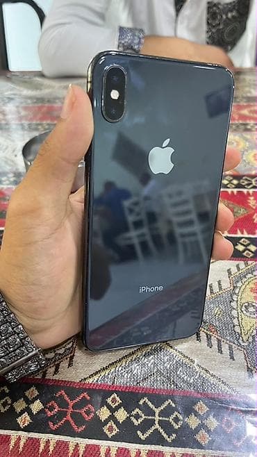 Elektronika: IPhone 11, 64 GB, Space Gray — 2