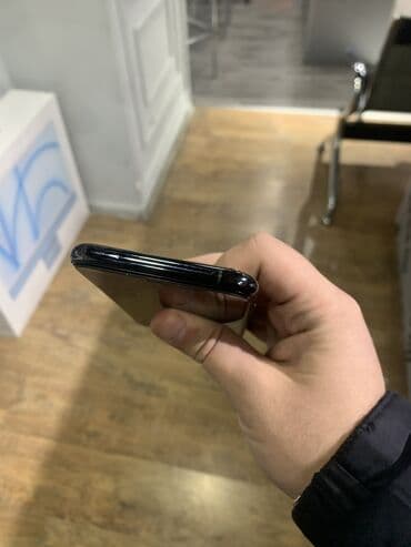 iphone 11 pro 2 ci əl: IPhone 11 Pro, 256 GB, Matte Midnight Green — 4