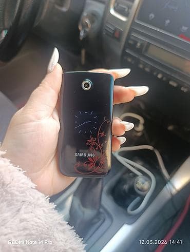 lords mobile: Samsung E250, Düyməli — 4