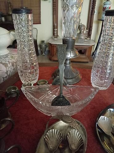 qaşiq: Antik şüşə və metal süfrə dəsti - Kəsimli naxışlara malik qalın — 1