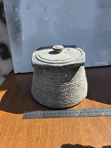 Qapaqlı daş qab (rəqəmli ölçülü) - Material: təbii daş (bərk, sıx — 1