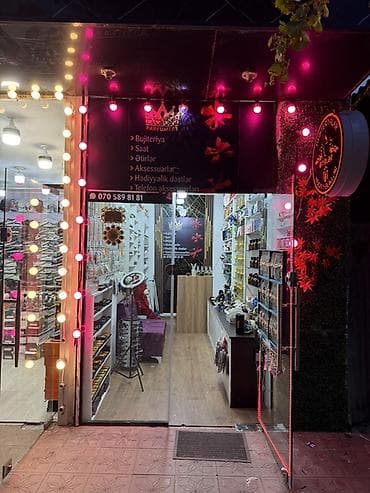 gunluk iş elanları bakı: Parfumerya Magazasina satici xanim teleb olunur ! Unvan Azadliq — 1