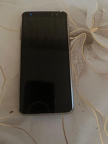 samsung a8 2018 ekran: Samsung Galaxy A8 2018, 32 GB, rəng - Qara, Barmaq izi — 2