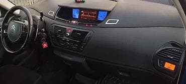 star c4: Citroën C4 Picasso – mavi rəngli kompakt MPV Xüsusiyyətlər: - Kuzov — 6