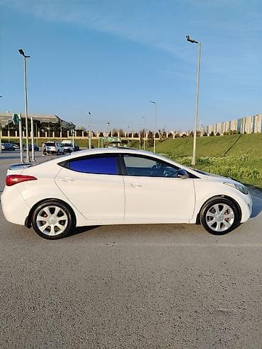 benzin filter: Hyundai Elantra: 1.6 l | 2013 il Sedan — 3