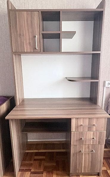 cuce ucun su qabi: Yazi masasi 80azn Qarayev 7020 leli Kompyuter/iş masası – — 1