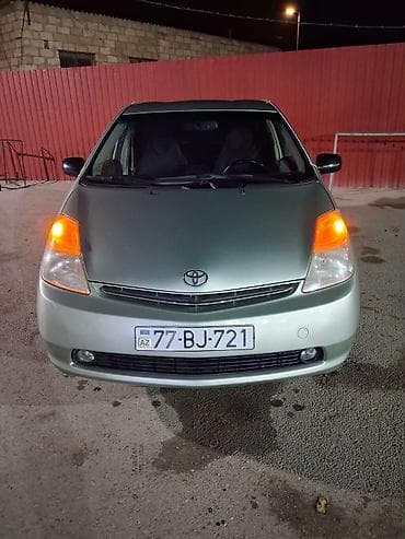bmw m rol: Toyota Prius (2-ci nəsil) hibrid hetçbek - Hibrid benzin-elektrik güc — 5