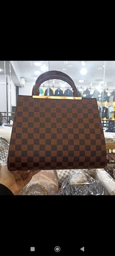 kurtka qadin ucun: Əl çantası — 5