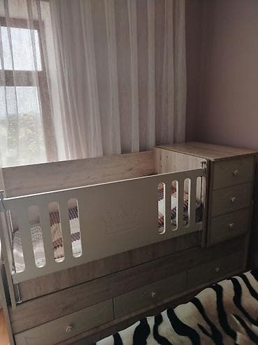 usag bewiyi: Oğlan və qız üçün, İşlənmiş, Dördbucaq, Beşik, Dəstsiz, Yellənmə mexanizmsiz — 3