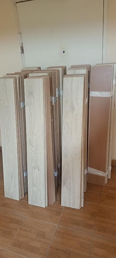 lami: Laminat döşəmə taxtaları – ağac teksturalı - Material: laminat taxta — 1