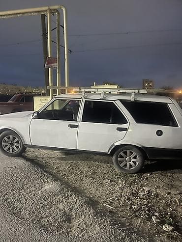 13 disk: VAZ 2104 universal, ağ rəng. - Kuzov: 5 qapılı universal kuzov, iri — 3