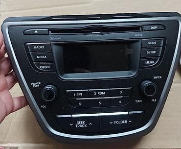 Avtoelektronika: Hyundai Elantra 2014 modeli ucun avtomaqnitola.
İdeal vəziyyətdə — 1
