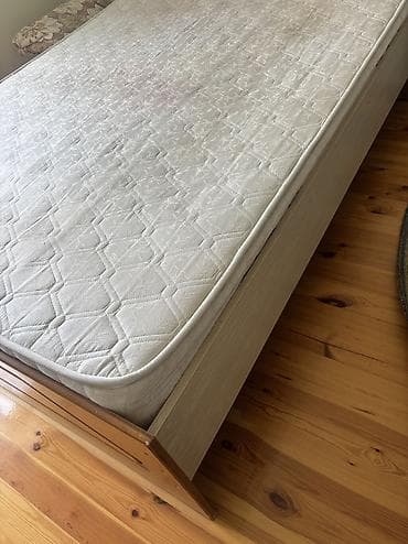 İşlənmiş, İkinəfərlik çarpayı, Bazasız, Matras ilə lalafo.az -da İşlənmiş, İkinəfərlik çarpayı, Bazasız, Matras ilə