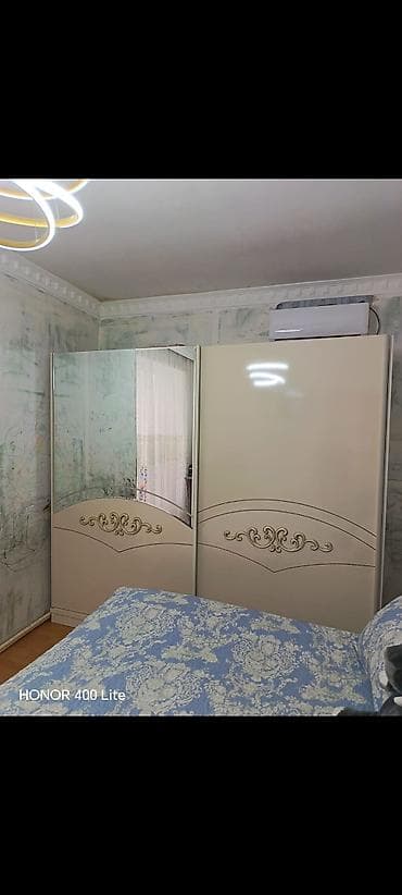 Dolab satilir Qiymet 180 man 240 60 215 dolabin razmeri Unvan:Razin