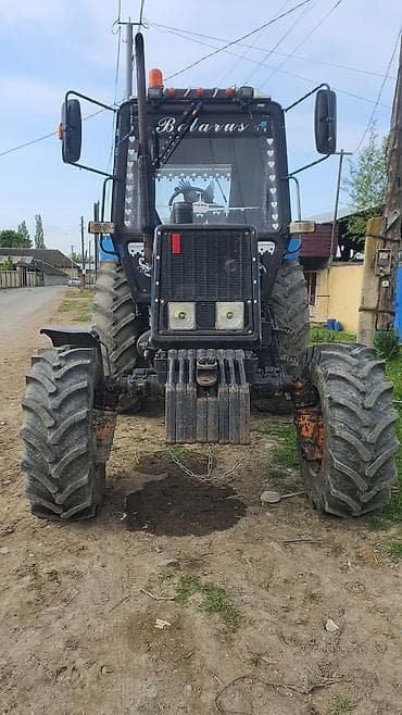 mercedes 180 c: Traktor Belarus (MTZ) 89.2, 2011 il, 892 at gücü, motor 2.2 l, İşlənmiş — 1