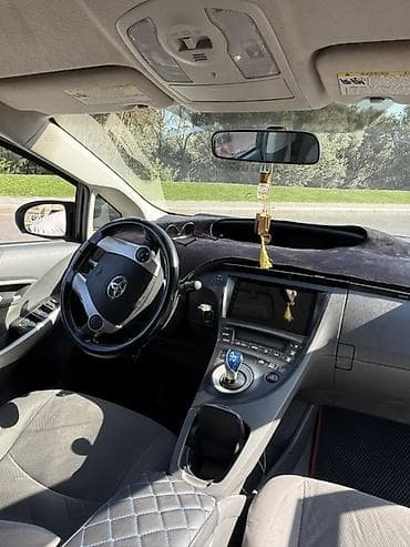 prius ön şüşə: Toyota Prius – hibrid həcmli şəhər sedanı/hatchback Texniki — 4