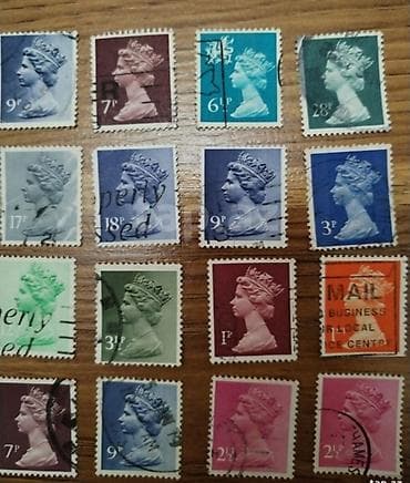 Markalar: Məhsul: Böyük Britaniya “Machin” seriyası poçt markaları dəsti — 3