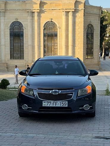 byd kredit: Chevrolet Cruze: 1.4 l | 2015 il 265000 km Sedan — 2