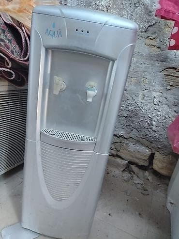 AQUA su dispenseri – döşəməüstü model - Üst hissə: butulka üçün at lalafo.az AQUA su dispenseri – döşəməüstü model - Üst hissə: butulka üçün