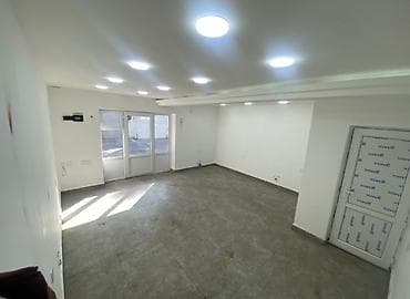 sumqayitda obyektler: Obyekt təcili satılır. Təmirlidir. 1 otaq və 1 tualet var. Su işıq — 6