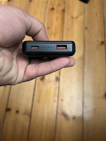 poverbank iphone: Powerbank 10000 mAh, İşlənmiş — 3