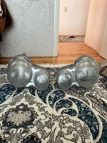 Komplekt, Yaxın və uzaq vuran işıqlar Mercedes-Benz, Orijinal lalafo.az -da Komplekt, Yaxın və uzaq vuran işıqlar Mercedes-Benz, Orijinal