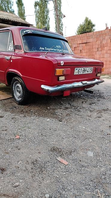 lada vaz 21011: VAZ (LADA) 2101: 1.6 l | 1978 il 6990 km Sedan — 8