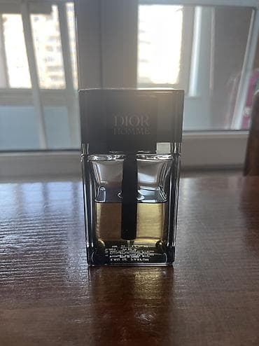 elegance parfüm: 55-ml daxilin də qalıb Emporiumdan Hədiyyə alınıb Emporium da qiyməti — 1