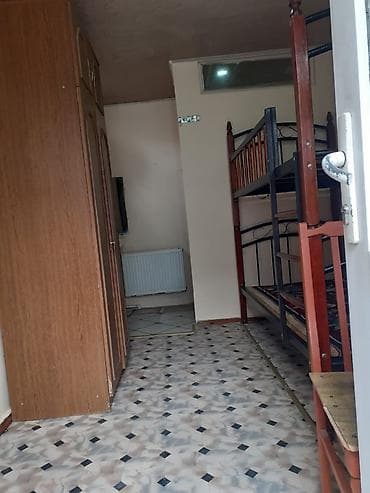 1 otaqlı ev hər bir şəraiti var kombi kondisaner soyuducu özünə aid