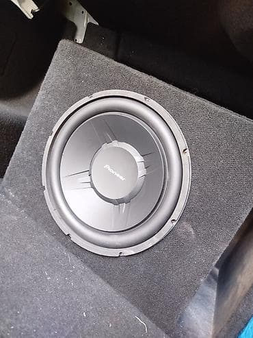 Video oyunlar və konsollar: Avtomobil üçün tam audio sistemi - Subwoofer: Pioneer markalı, qutuda — 1