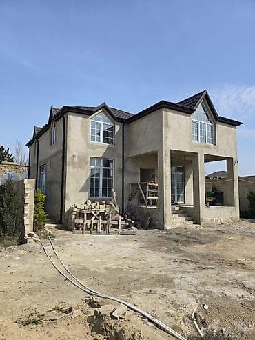 2 otaqlı ev: İki mərtəbəli fərdi yaşayış evi4 sotdan artıgdı qaz işıq var 5 otaq — 4