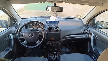 vaz 21 06 matoru: Chevrolet Aveo sedan – qara rəng, Azərbaycan nömrə nişanı 99-CH-962 — 6